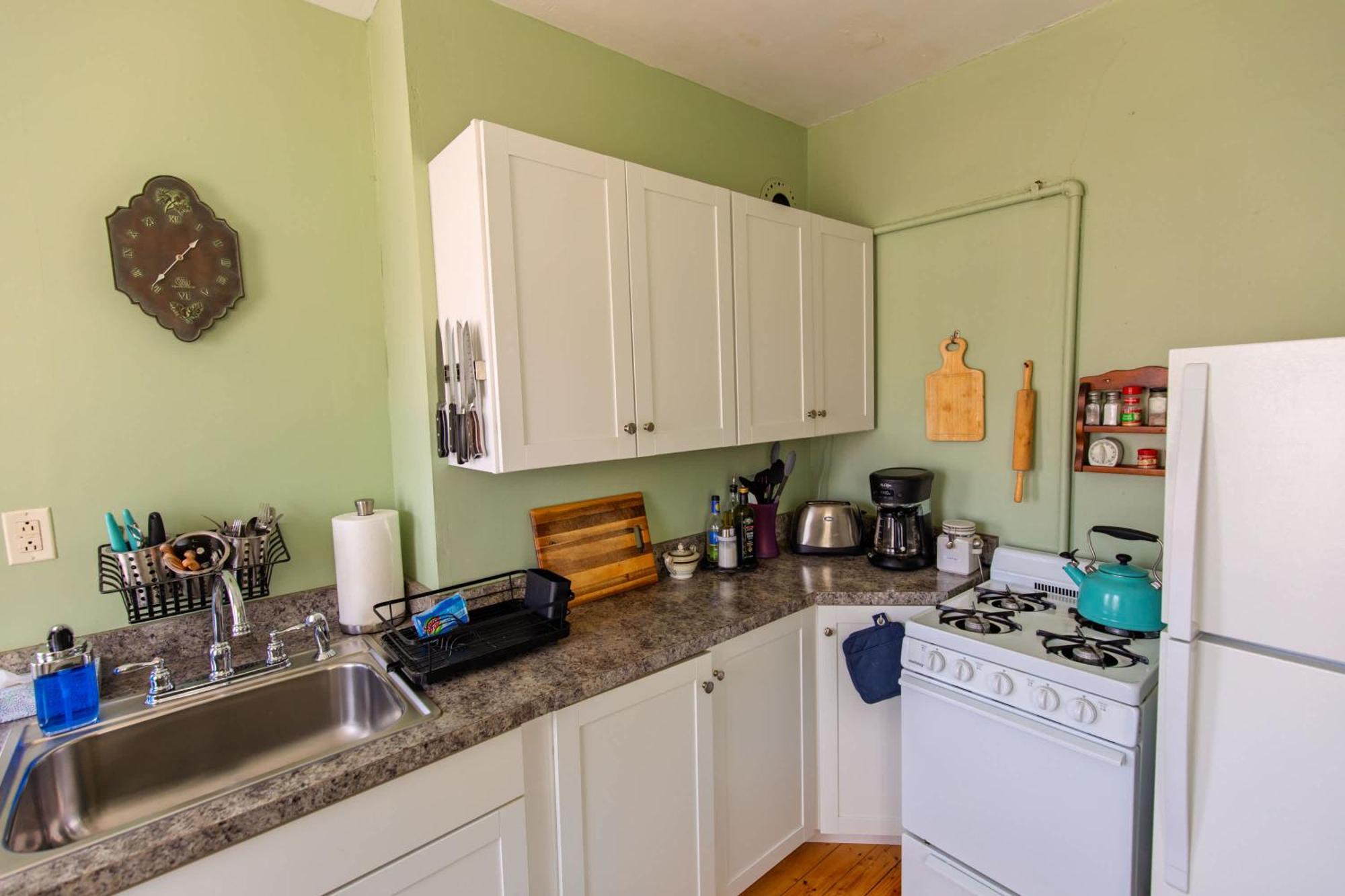 Centrally Located With Lake Views برلينغتون المظهر الخارجي الصورة